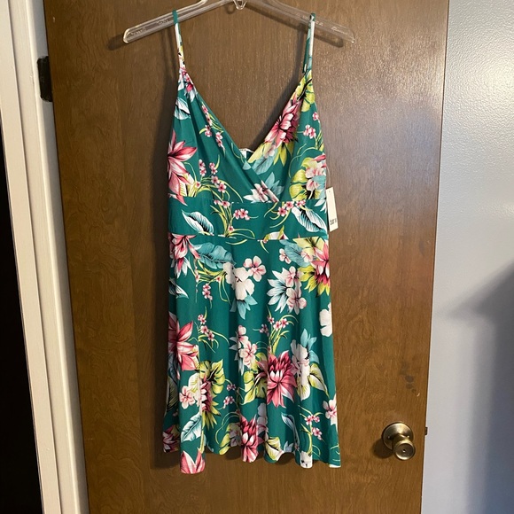 Bar III Tropical Mini Sundress - Picture 6 of 6